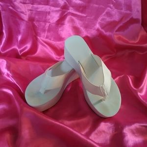 Platform/Pin-up Flip Flop Sandals